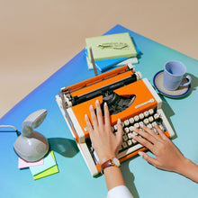 Load image into Gallery viewer, Refined Tips - Nude Mood